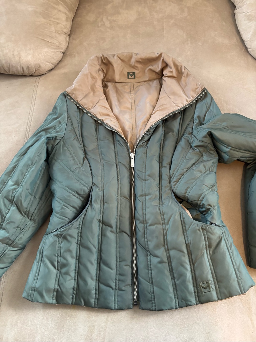 Michael Kors Olive Green Quilted Puffer Jacket / Reversible - Picture 2 of 6